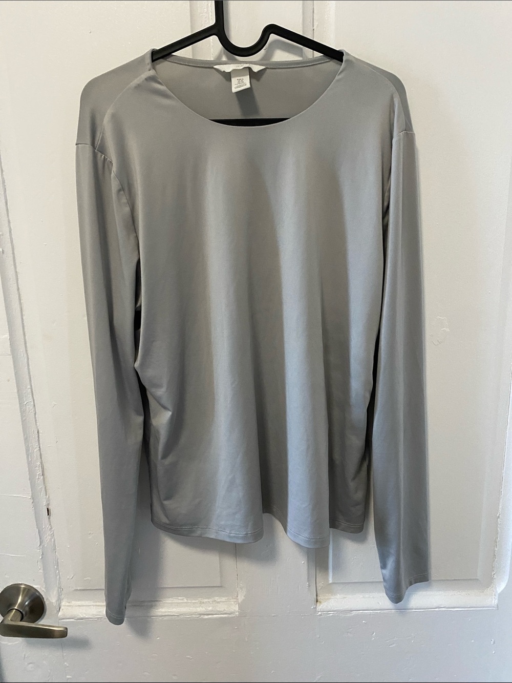 Light Gray Long Sleeve Crewneck Top